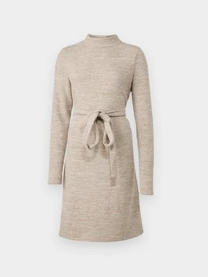 Zdjęcie produktu Sukienka dzianinowa Vero Moda Tall