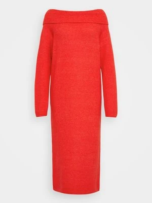 Sukienka dzianinowa Vero Moda Tall