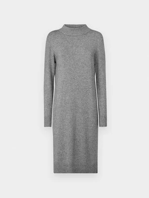 Sukienka dzianinowa Vila