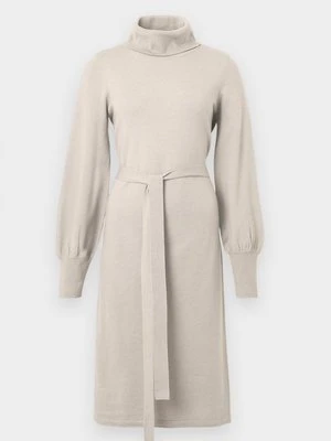 Sukienka dzianinowa Vila