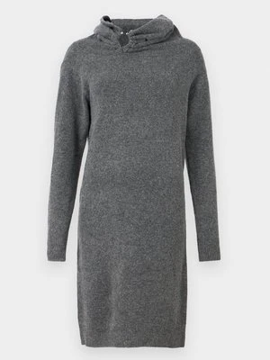 Sukienka dzianinowa Vila