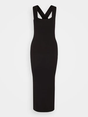 Sukienka dzianinowa YAS