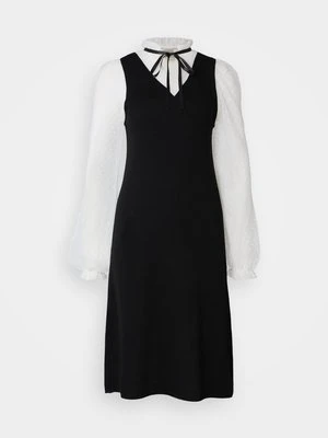 Sukienka dzianinowa YAS Tall