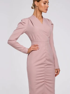 Sukienka elegancka kopertowa sukienka midi z marszczeniami pudrowy róż Sukienki.shop