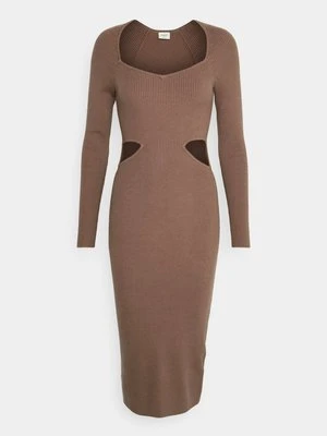 Sukienka etui Abercrombie & Fitch