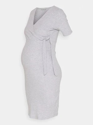 Sukienka etui Anna Field MAMA