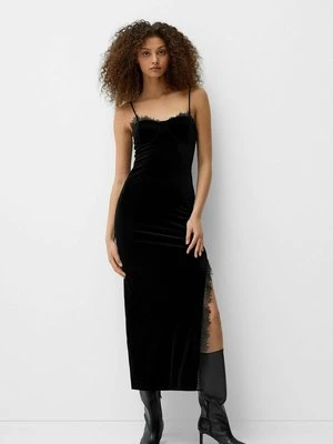 Sukienka etui Bershka