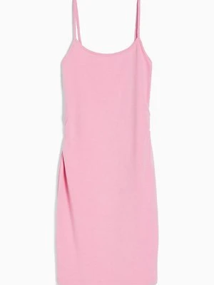 Sukienka etui Bershka