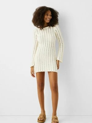 Sukienka etui Bershka