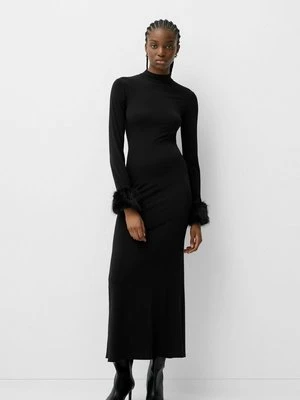 Sukienka etui Bershka