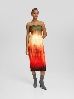 Sukienka etui Bershka