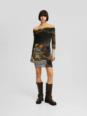 Sukienka etui Bershka