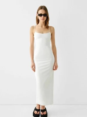 Sukienka etui Bershka