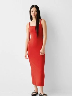 Sukienka etui Bershka