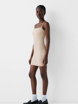 Sukienka etui Bershka