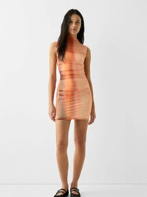 Sukienka etui Bershka