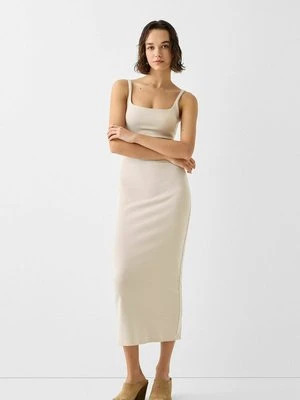 Sukienka etui Bershka