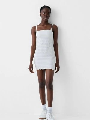 Sukienka etui Bershka