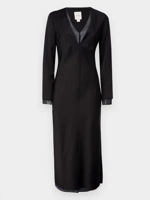 Sukienka etui Calvin Klein