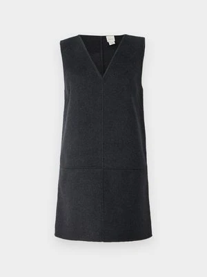 Sukienka etui Calvin Klein