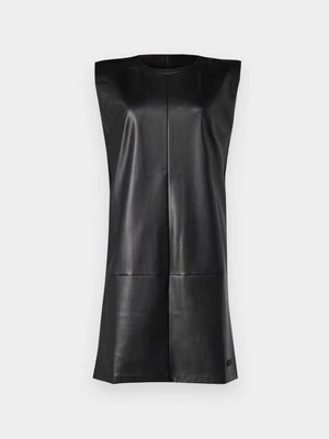 Sukienka etui EA7 Emporio Armani