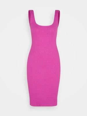 Sukienka etui Even&Odd