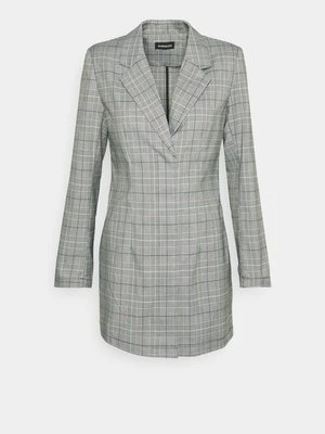 Sukienka etui Even&Odd Petite