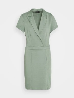 Sukienka etui Even&Odd Tall