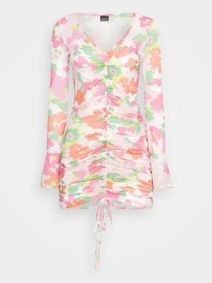 Sukienka etui Gina Tricot