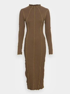 Sukienka etui Good American