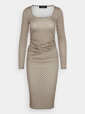 Sukienka etui In The Style