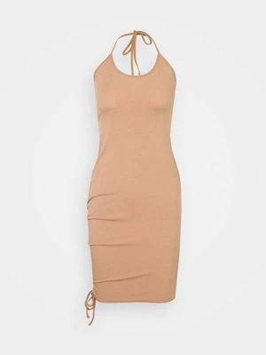 Sukienka etui Missguided