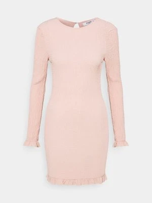 Sukienka etui Missguided Petite