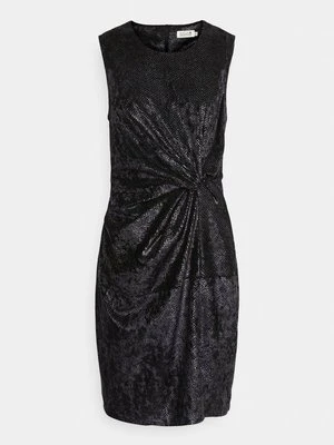 Sukienka etui Molly Bracken