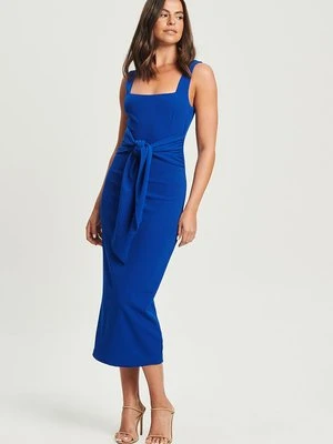 Sukienka etui TUSSAH