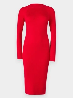 Sukienka etui Vero Moda Petite