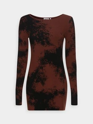 Sukienka etui Weekday