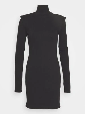 Sukienka etui Won Hundred