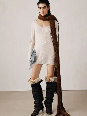 Sukienka haftowana studio Desigual