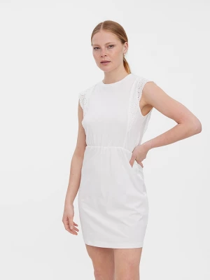Vero Moda Sukienka "Hollyn" w kolorze białym rozmiar: XS