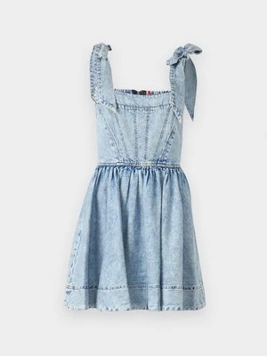 Sukienka jeansowa alice + olivia