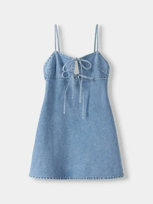 Sukienka jeansowa Bershka jasnoniebieski denim