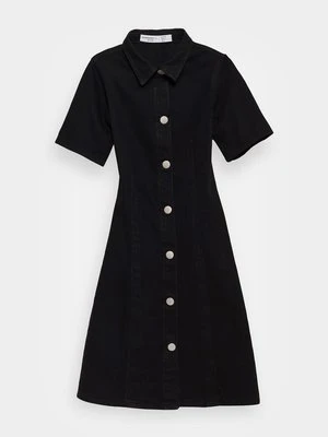 Sukienka jeansowa Glamorous Tall