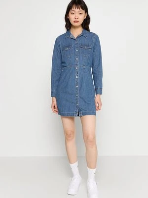 Sukienka jeansowa Levi's niebieski
