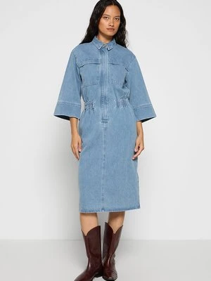 Sukienka jeansowa Soaked in Luxury