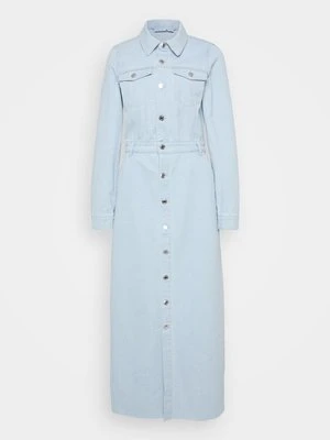 Sukienka jeansowa Vero Moda Tall