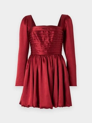 Sukienka koktajlowa Abercrombie & Fitch