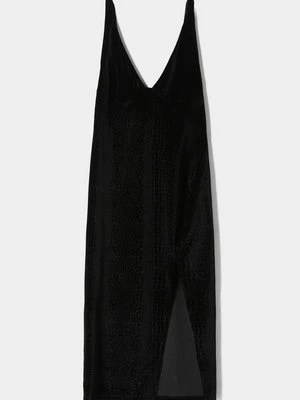 Sukienka koktajlowa Bershka