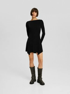 Sukienka koktajlowa Bershka