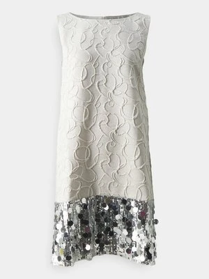 Sukienka koktajlowa Bruuns Bazaar